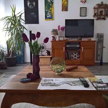 Sunflower Apartment Будапеща Екстериор снимка